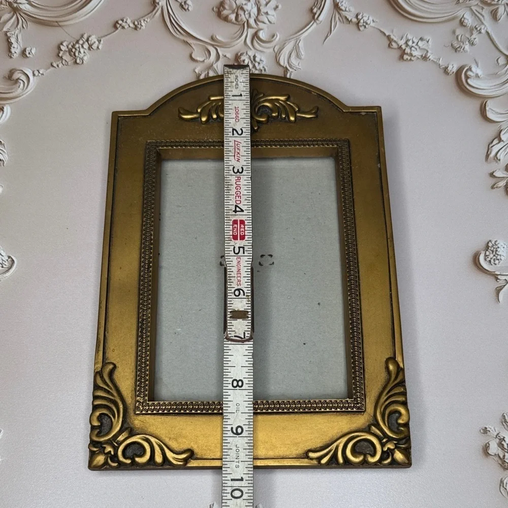 Vintage Gold Ornate Picture Frame